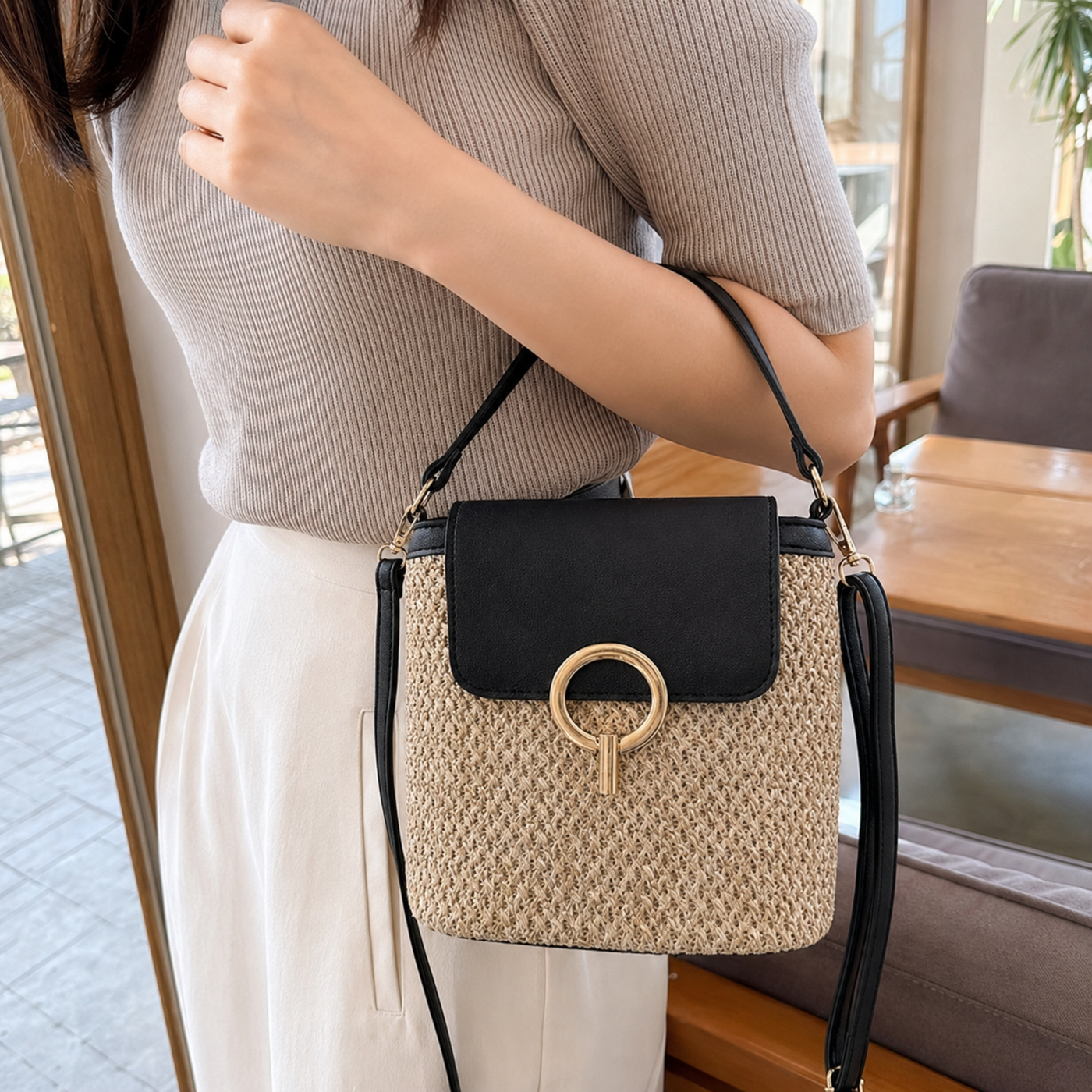 Straw Crossbody Bag for Women, Woven Summer Shoulder Purse with Flap