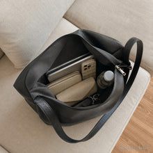 Große Hobo-Tasche aus veganem Leder, weiche Slouchy Schulter-Tote für Damen