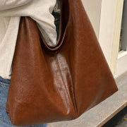 07 brown base seam closeup