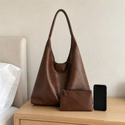 SheSelects Atelier 09-phone-size-reference