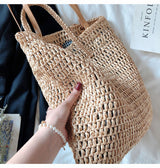 Women’s Minimalistic Straw Woven Tote Bag for Beach, Vacation & Summer Outfits