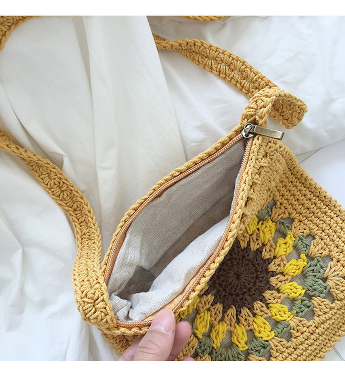 Women’s Handmade Crochet Sunflower Purse Crossbody Bag for Boho Everyday Style & Gifts