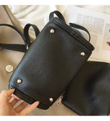 Women’s Ultra Soft Leather Bucket Bag for Everyday City Outfits