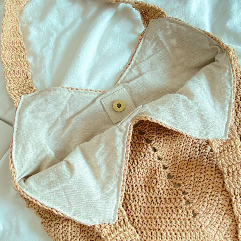 Women’s Minimalistic Crochet Handbag Shoulder Bag for Boho Everyday Style & Gifts