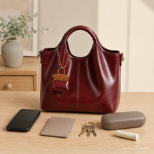 Tote aus veganem Leder, rote Henkeltasche mit Crossbody-Riemen für Damen