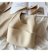 Women’s Simple Leather Tote Bag for Everyday City Outfits