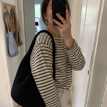 Große Stroh-Hobo-Tasche, weicher gewebter Schulter-Shopper für den Sommer
