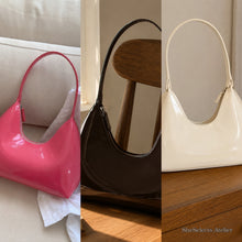 Glänzende Schultertasche aus veganem Leder, strukturierte Handtasche für Damen