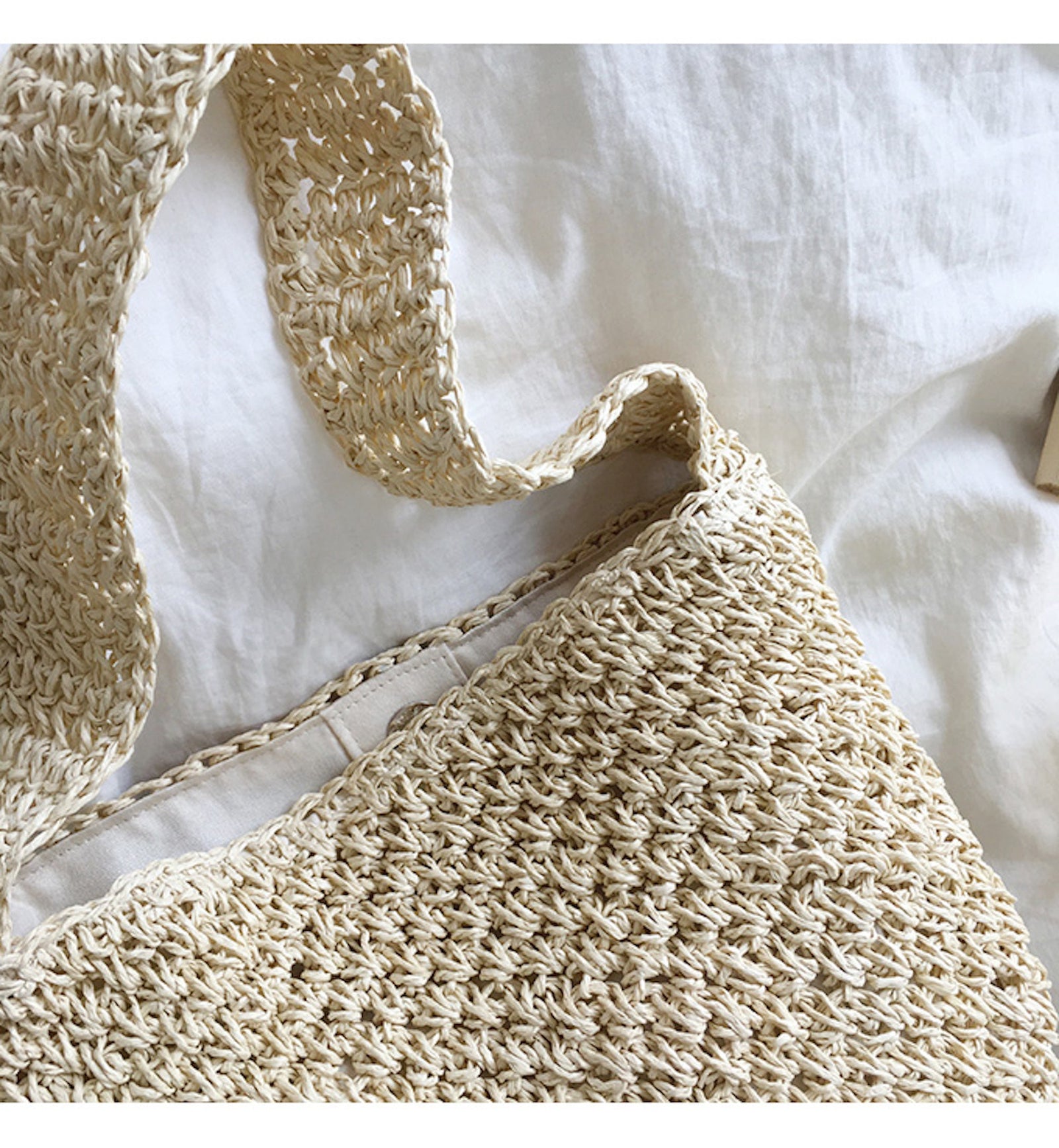 Women’s Straw Shoulder Bucket Bag for Beach, Vacation & Summer Outfits