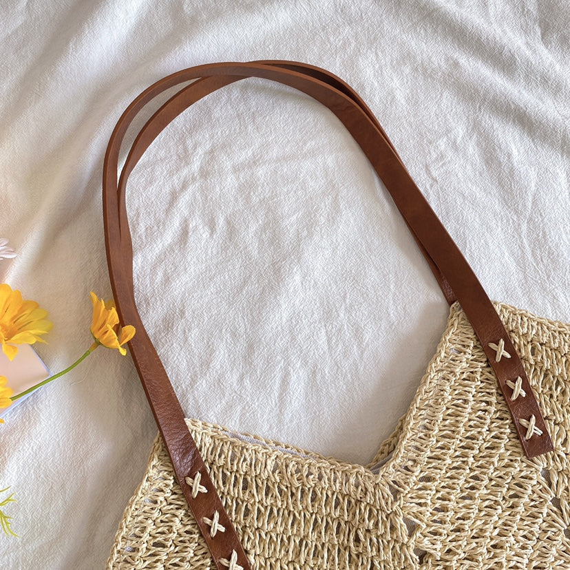 Women’s Retro Straw Woven Tote Bag for Beach, Vacation & Summer Outfits