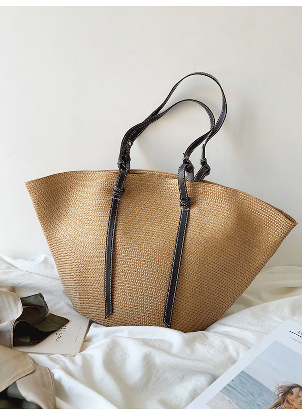 Women’s Large Shell Shaped Straw Purse Beach Bag for Beach, Vacation & Summer Outfits