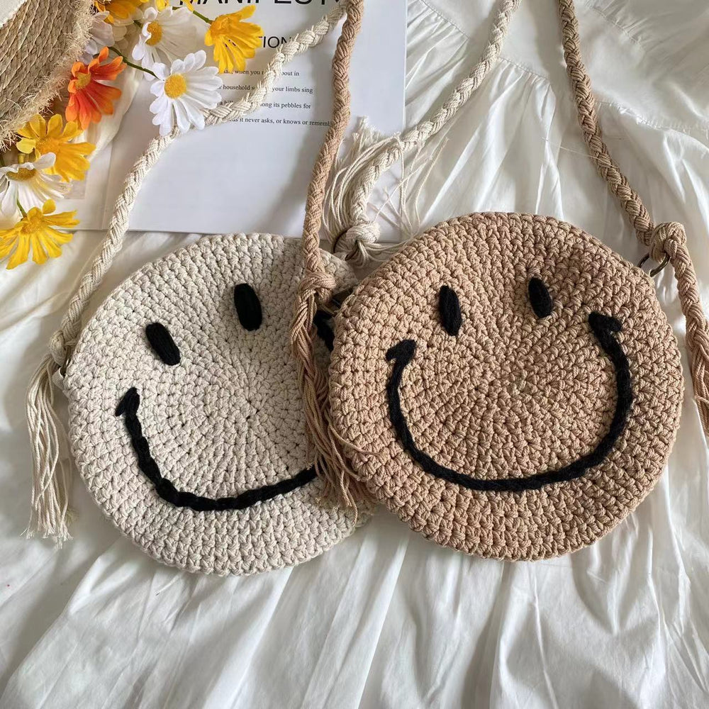 Damen Häkel-Rundtasche mit Smiley-Gesicht für Boho Alltagsstil & Geschenke