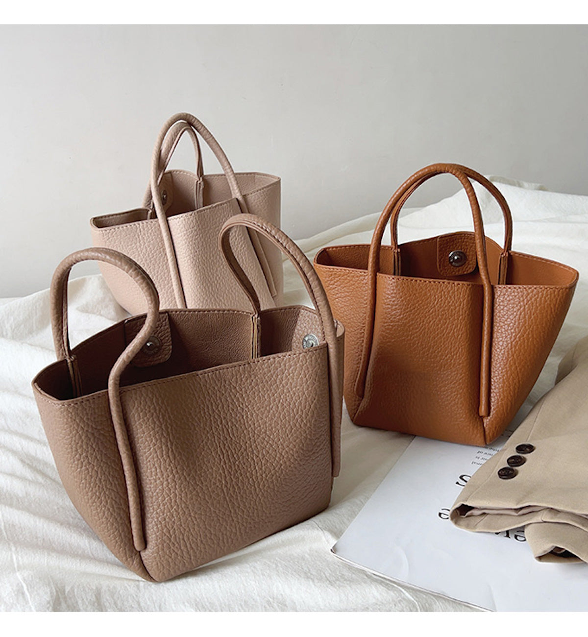 Women’s Soft Leather Bucket Bag for Everyday City Outfits