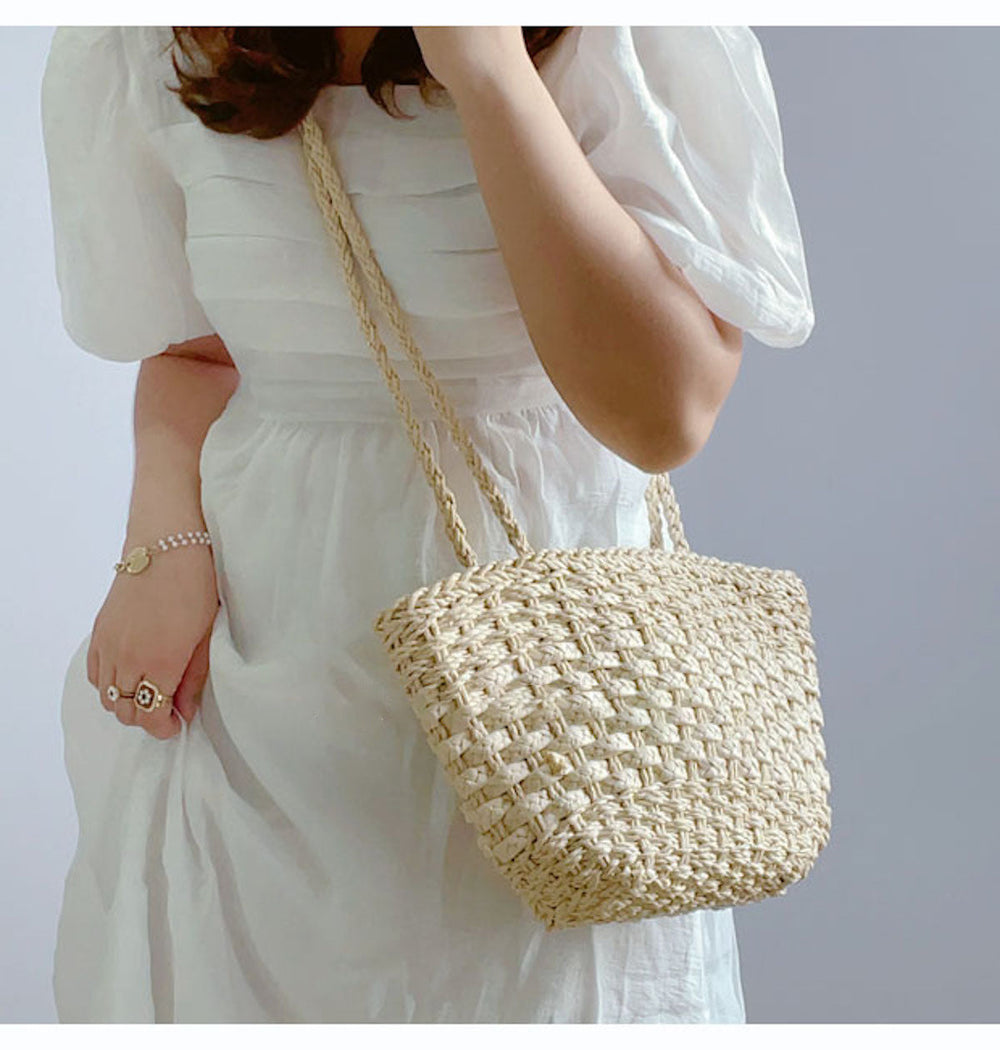 Women’s Simple Woven Straw Tote Bag for Beach, Vacation & Summer Outfits