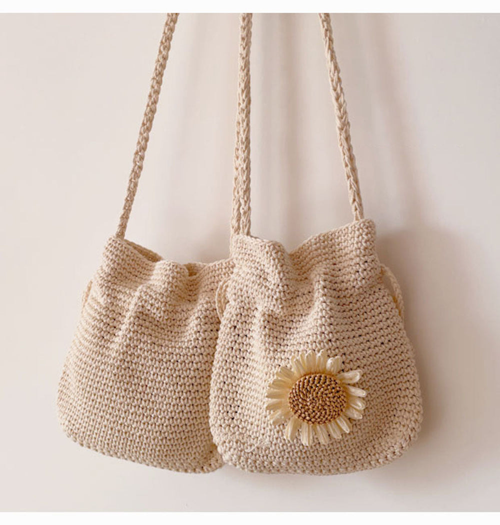 Gehäkelte Umhängetasche mit Blumen für Damen – Boho-Stil für Alltag und Geschenke