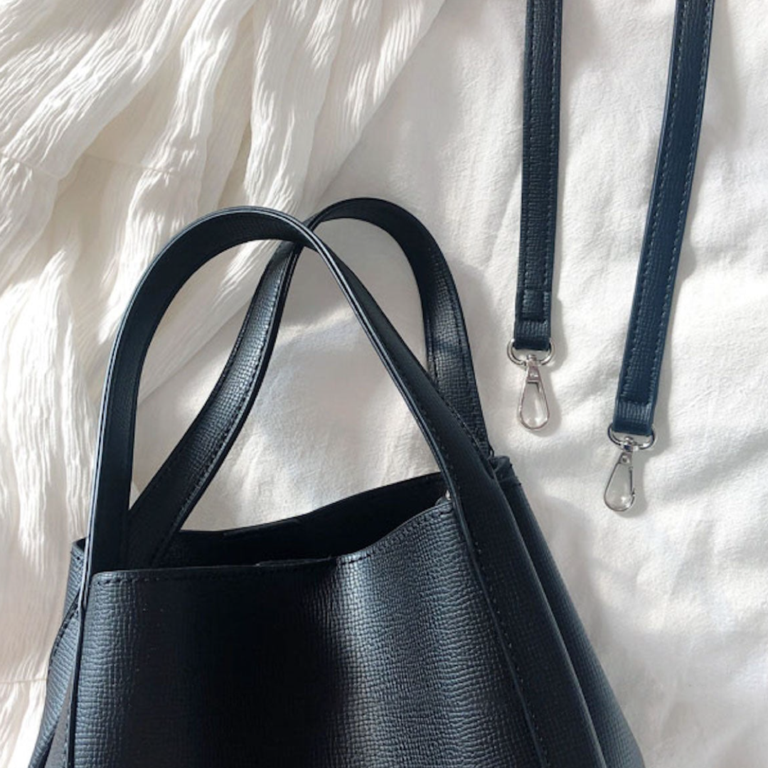 Women’s Leather Bucket Bag for Everyday City Outfits