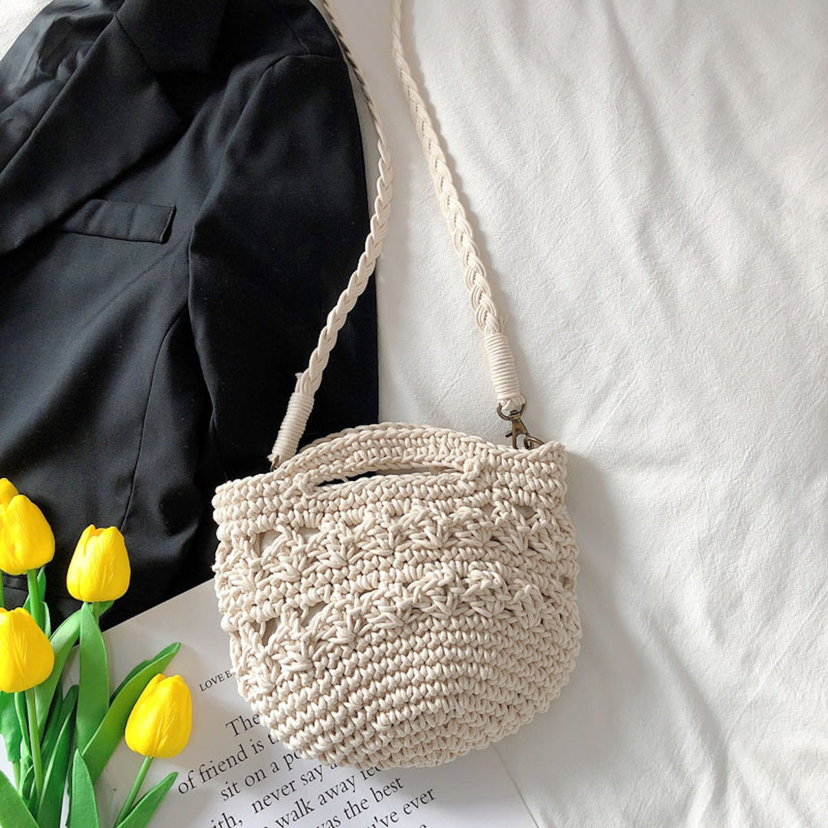 Women’s Retro Crochet Crossbody Bucket Bag for Boho Everyday Style & Gifts