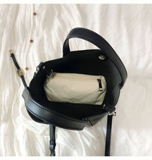 Women’s Leather Bucket Bag for Everyday City Outfits