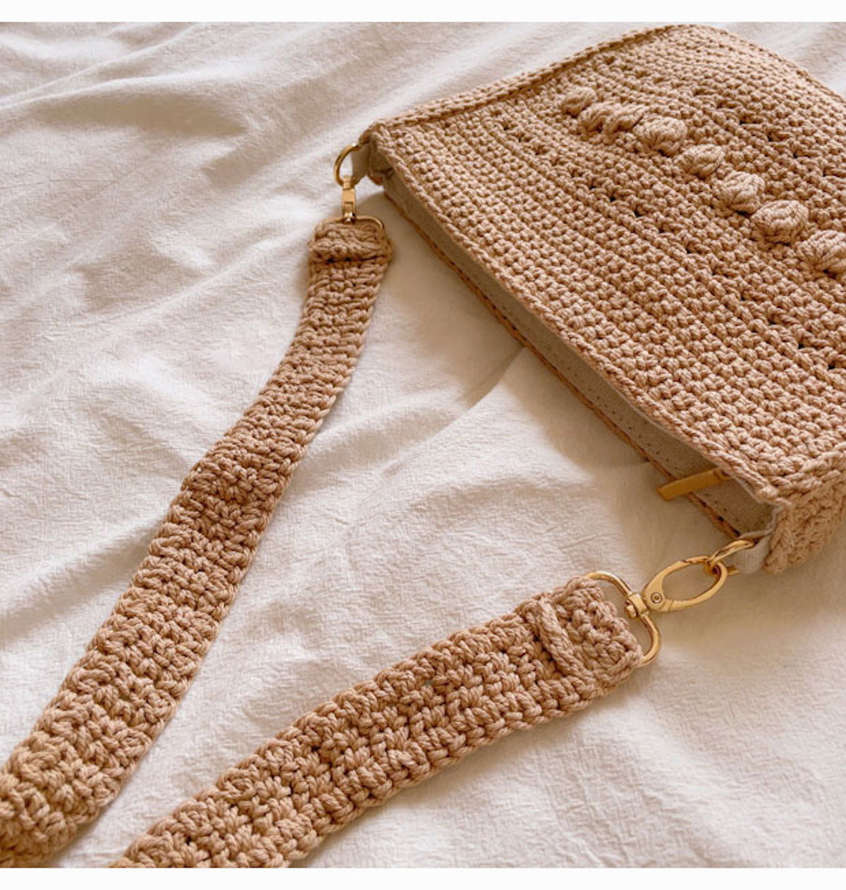 Women’s Handmade Crochet Messenger Bag for Boho Everyday Style & Gifts