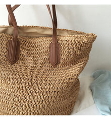 Women’s Retro Straw Woven Tote Bag for Beach, Vacation & Summer Outfits