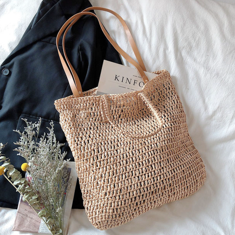 Minimalistische Strohtasche für Damen für Strand, Urlaub und Sommer-Outfits