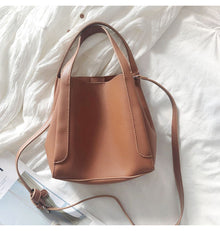Women’s Leather Bucket Bag for Everyday City Outfits