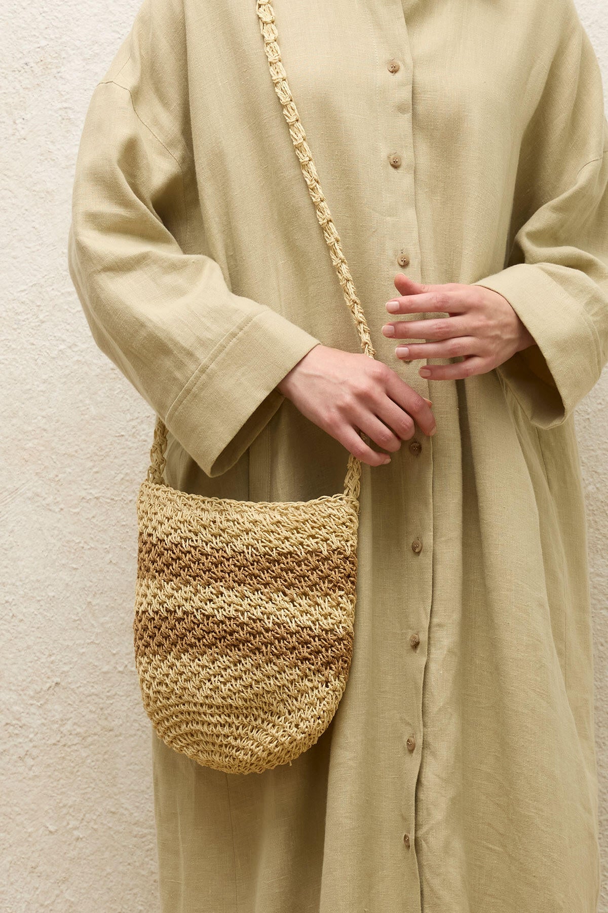 Beige striped straw mini crossbody bag with tassel details, view 7