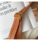 Women’s Simple Leather Tote Bag for Everyday City Outfits