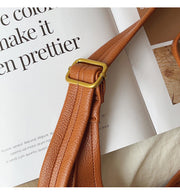 Women’s Simple Leather Tote Bag for Everyday City Outfits