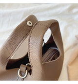 Women’s Soft Leather Bucket Shoulder Bag for Everyday City Outfits