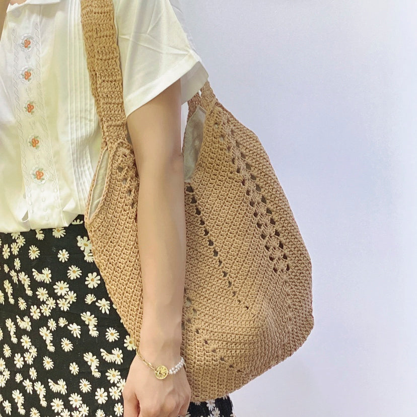 Women’s Minimalistic Crochet Handbag Shoulder Bag for Boho Everyday Style & Gifts