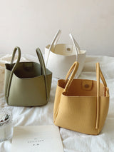 Women’s Soft Leather Bucket Bag for Everyday City Outfits