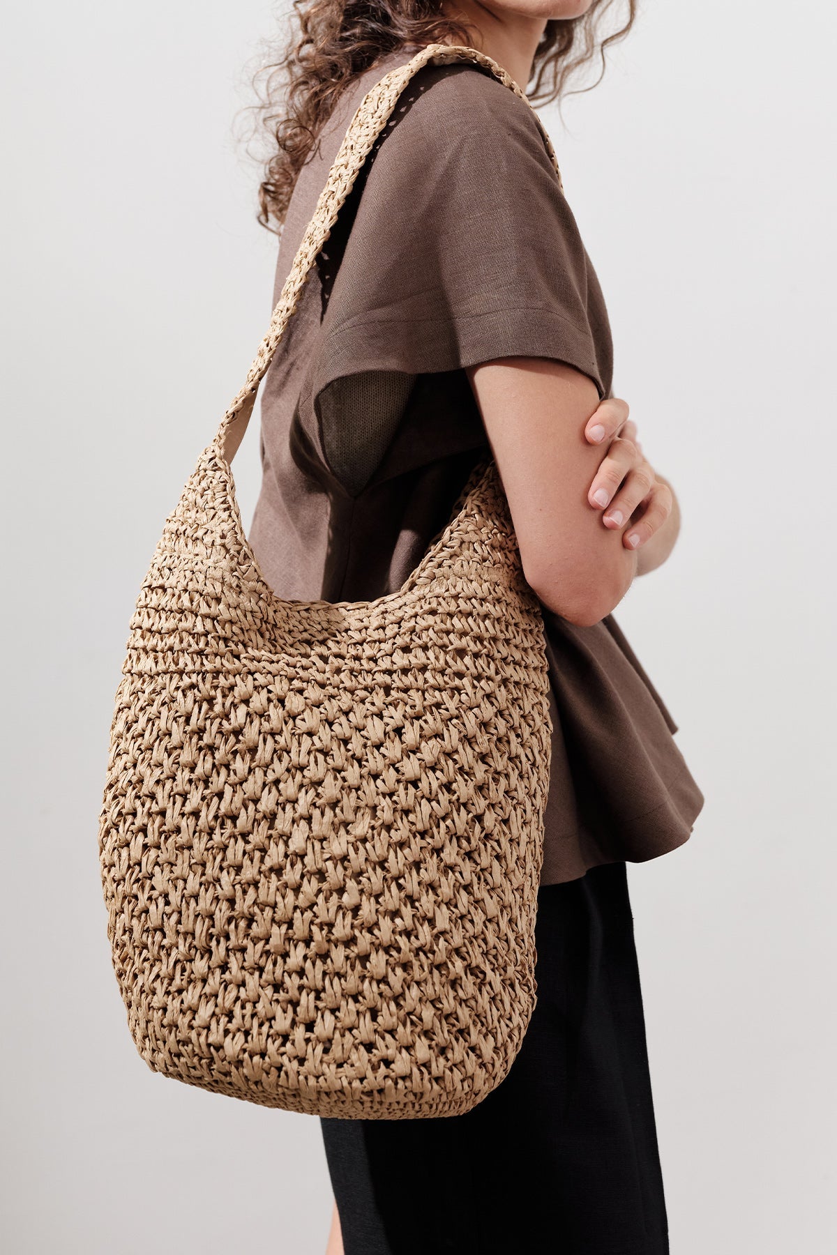 Natural braided straw shoulder bag with snap closure, view 2