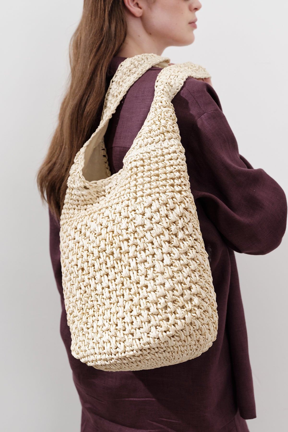 Beige braided straw shoulder bag with snap closure, view 3