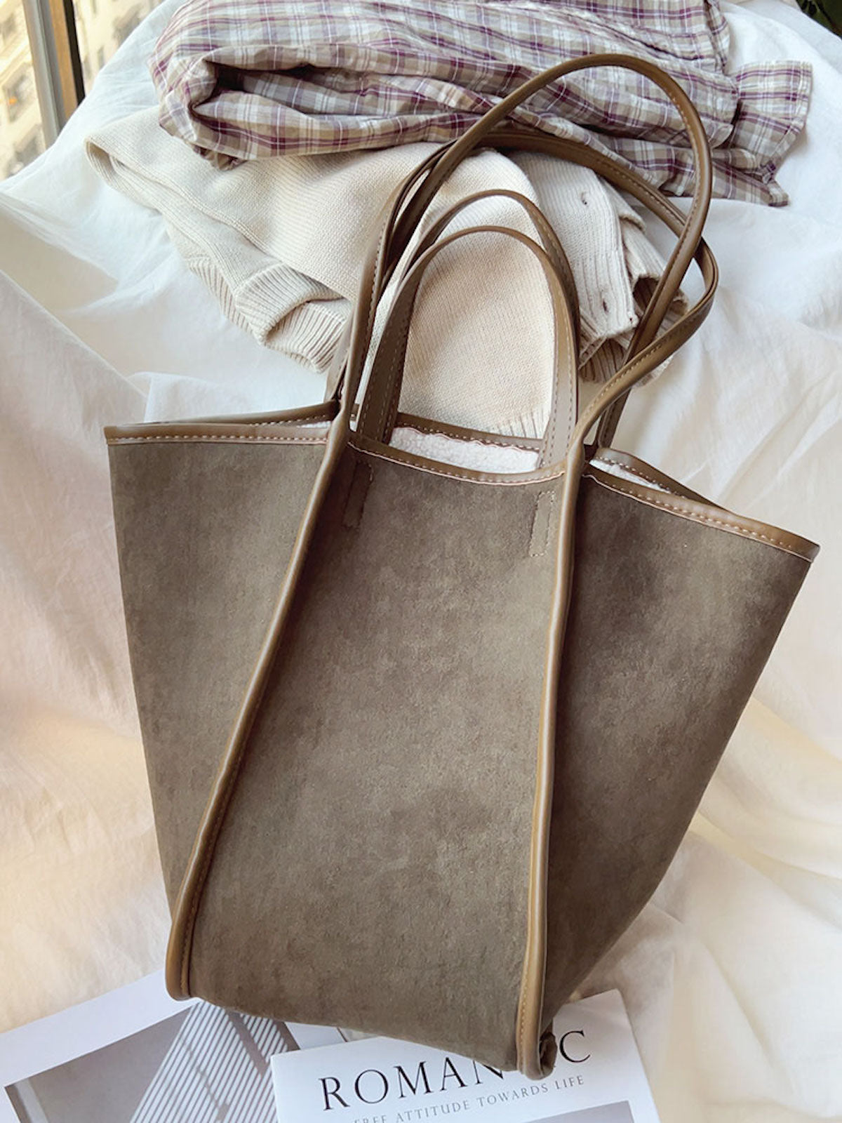 Women’s Soft Leather Large Faux Furry Tote Bag for Everyday City Outfits