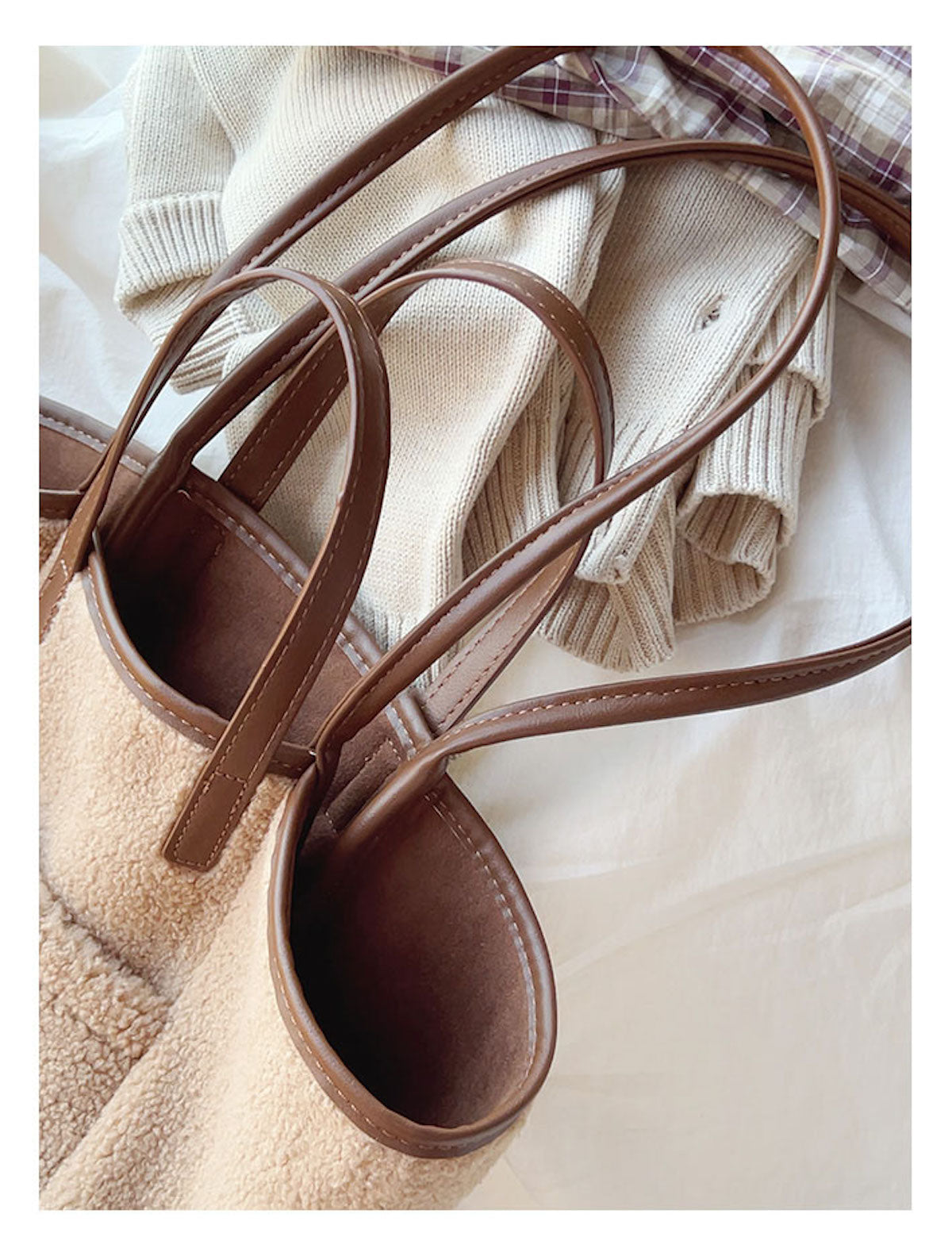 Women’s Soft Leather Large Faux Furry Tote Bag for Everyday City Outfits