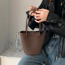 Elegante Damen-Leder-Beuteltasche Umhängetasche für alltägliche Stadt-Outfits