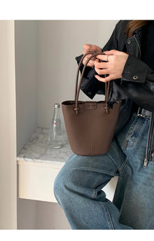 Elegante Damen-Leder-Beuteltasche Umhängetasche für alltägliche Stadt-Outfits