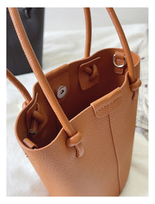 Elegante Damen-Leder-Beuteltasche Umhängetasche für alltägliche Stadt-Outfits