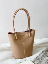 Women’s Chic Leather Bucket Bag Crossbody Bag for Everyday City Outfits