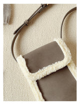 Women’s Faux Furry Crossbody Bag for Cozy Everyday Outfits