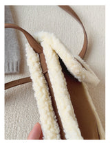 Women’s Faux Furry Crossbody Bag for Cozy Everyday Outfits