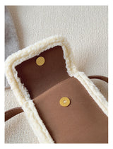Women’s Faux Furry Crossbody Bag for Cozy Everyday Outfits