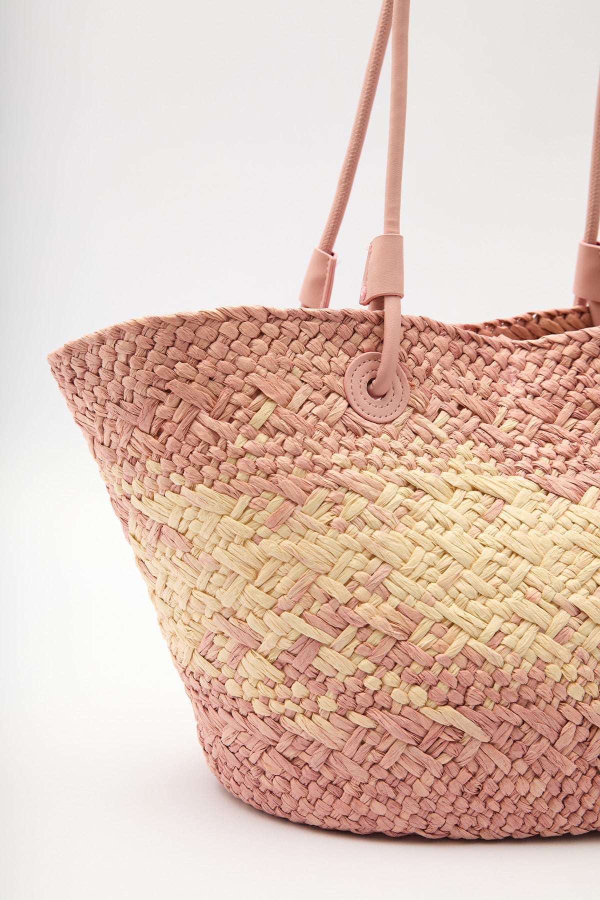 Pink straw shoulder bag with faux leather strap and contrast stitching, view 6