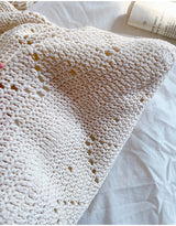 Women’s Handmade Crochet Retro Style Tote Bag for Boho Everyday Style & Gifts