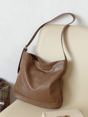 Women’s Retro Bucket Leather Bag for Everyday City Outfits