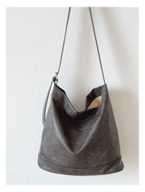 Women’s Retro Bucket Leather Bag for Everyday City Outfits