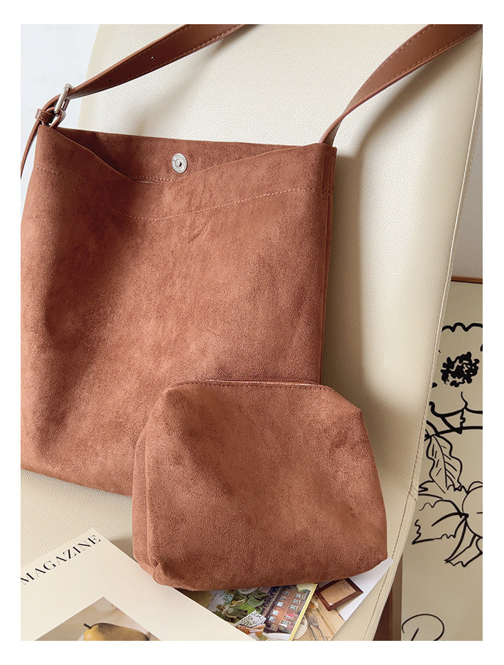 Women’s Soft Leather Soft Suede Shoulder Bag for Everyday City Outfits