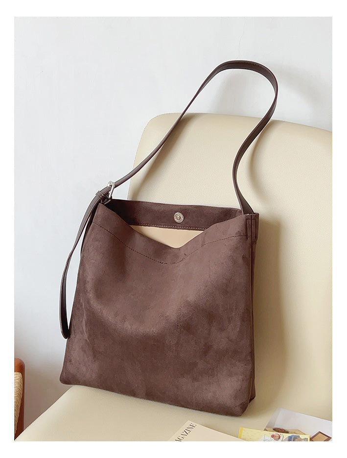 Women’s Soft Leather Soft Suede Shoulder Bag for Everyday City Outfits