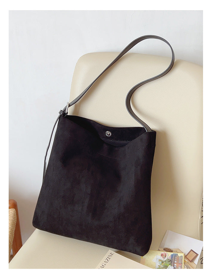 Women’s Soft Leather Soft Suede Shoulder Bag for Everyday City Outfits